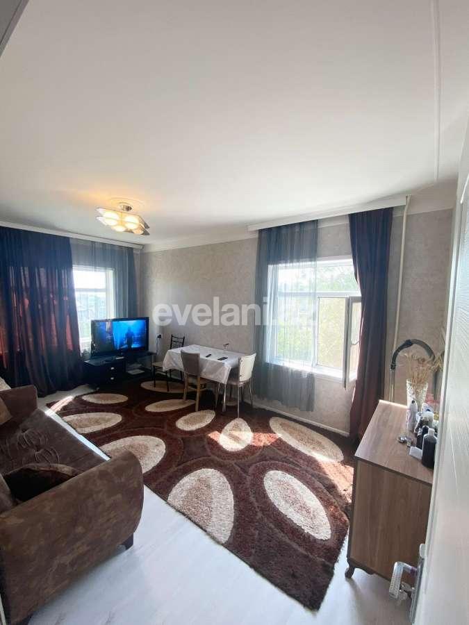 Satılır, köhnə tikili, 2 otaqlı, 60 m², Bakı, Xətai r, Köhnə Günəşli q, Həzi Aslanov m.