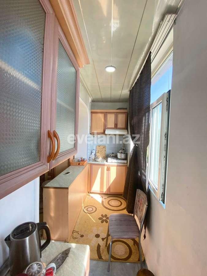 Satılır, köhnə tikili, 2 otaqlı, 60 m², Bakı, Xətai r, Köhnə Günəşli q, Həzi Aslanov m.