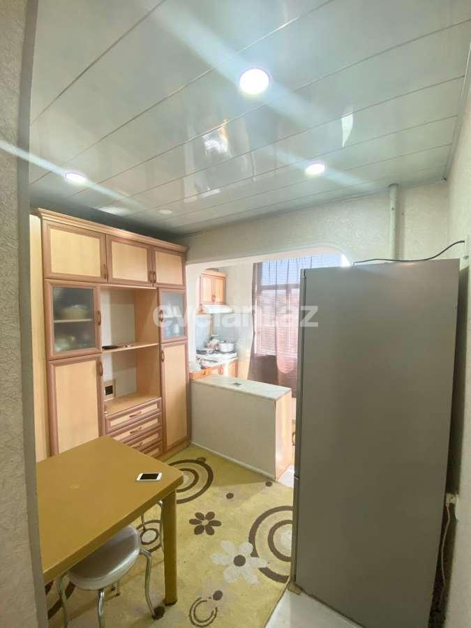 Satılır, köhnə tikili, 2 otaqlı, 60 m², Bakı, Xətai r, Köhnə Günəşli q, Həzi Aslanov m.