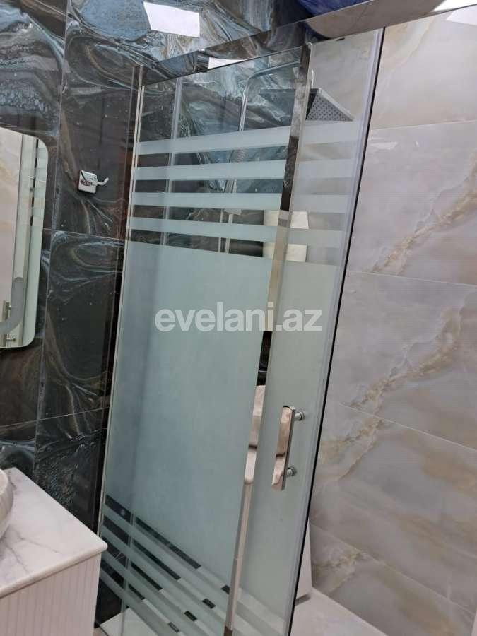 Satılır, yeni tikili, 3 otaqlı, 100 m², Bakı, Binəqədi r, 8-ci mikrorayon q, Azadlıq prospekti m.