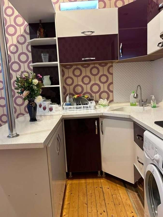 Satılır, həyət evi / bağ, 2 otaqlı, 96 m², Bakı, Xətai r, Əhmədli m.