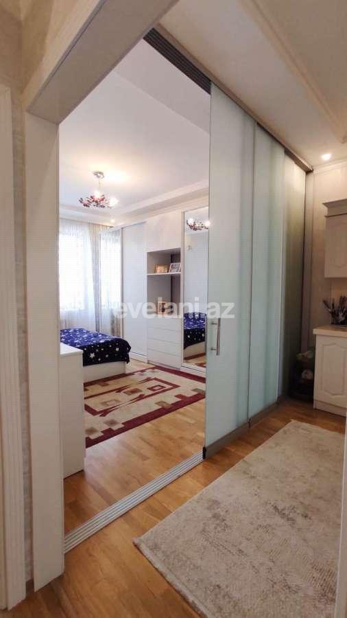 Satılır, yeni tikili, 3 otaqlı, 70.7 m², Bakı, Nizami r, Qara Qarayev m.