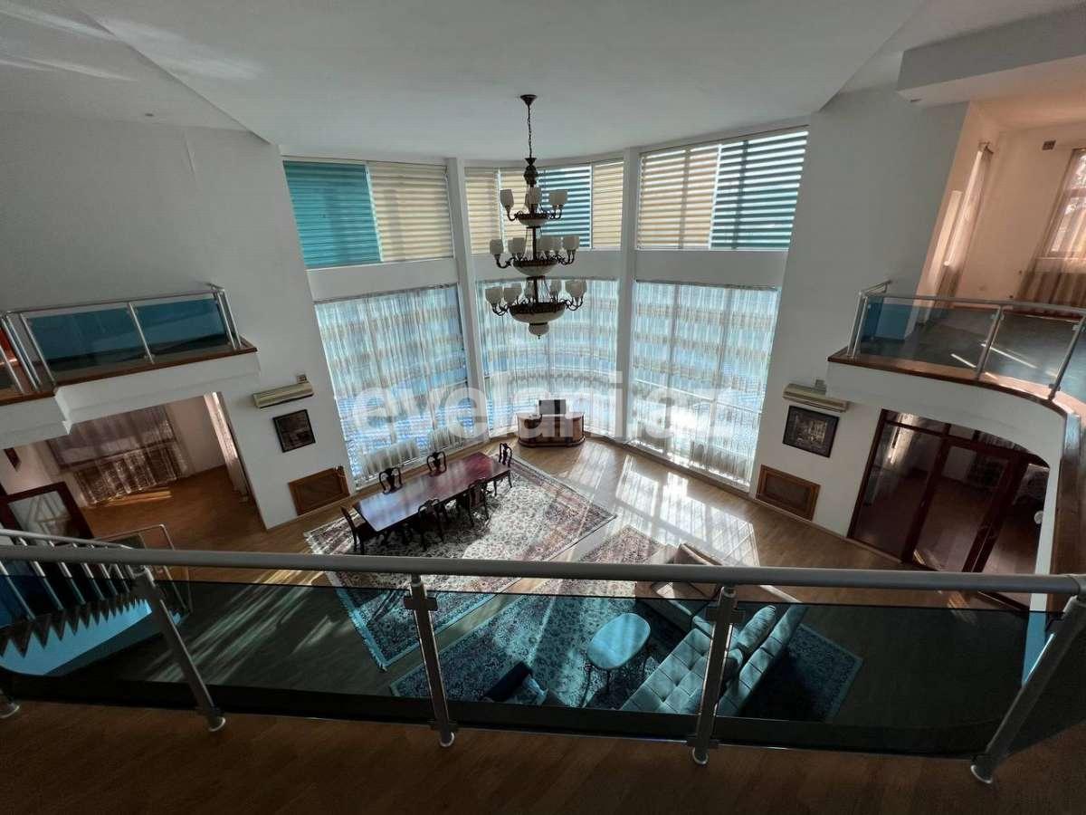 Satılır, villa, 16 otaqlı, 650 m², Bakı, Binəqədi r, Xocasən m.