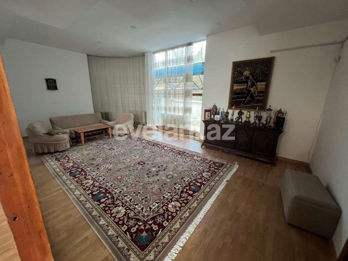 Satılır, villa, 16 otaqlı, 650 m², Bakı, Binəqədi r, Xocasən m.