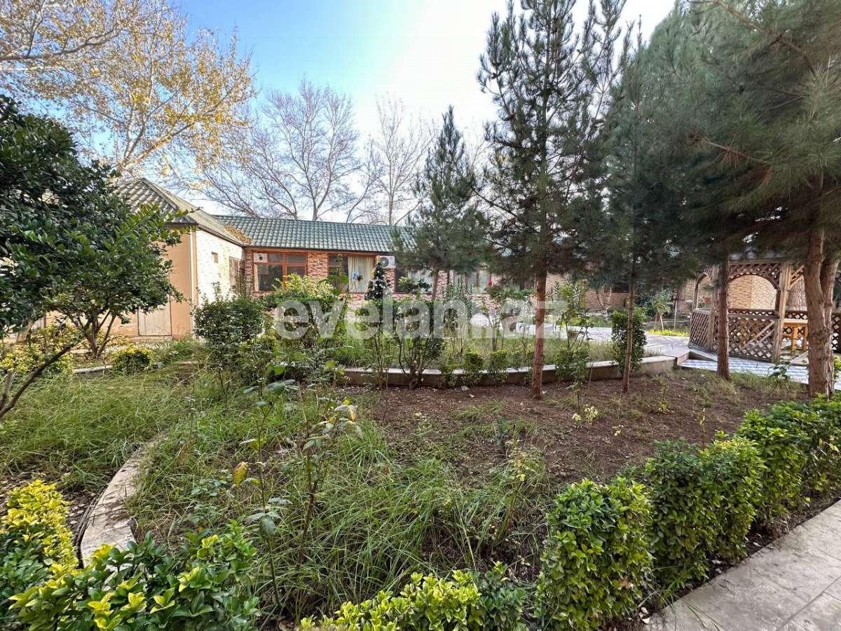 Satılır, villa, 16 otaqlı, 650 m², Bakı, Binəqədi r, Xocasən m.