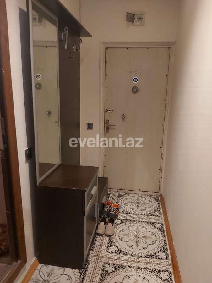 Kirayə verilir, köhnə tikili, 2 otaqlı, 50 m², Bakı, Nəsimi r, 4-cü mikrorayon q, Memar Əcəmi m.