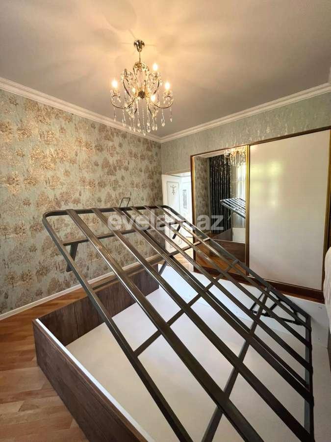 Satılır, köhnə tikili, 3 otaqlı, 80 m², Bakı, Nərimanov r, Montin q, Nəriman Nərimanov m.