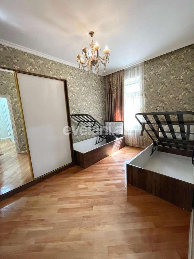 Satılır, köhnə tikili, 3 otaqlı, 80 m², Bakı, Nərimanov r, Montin q, Nəriman Nərimanov m.