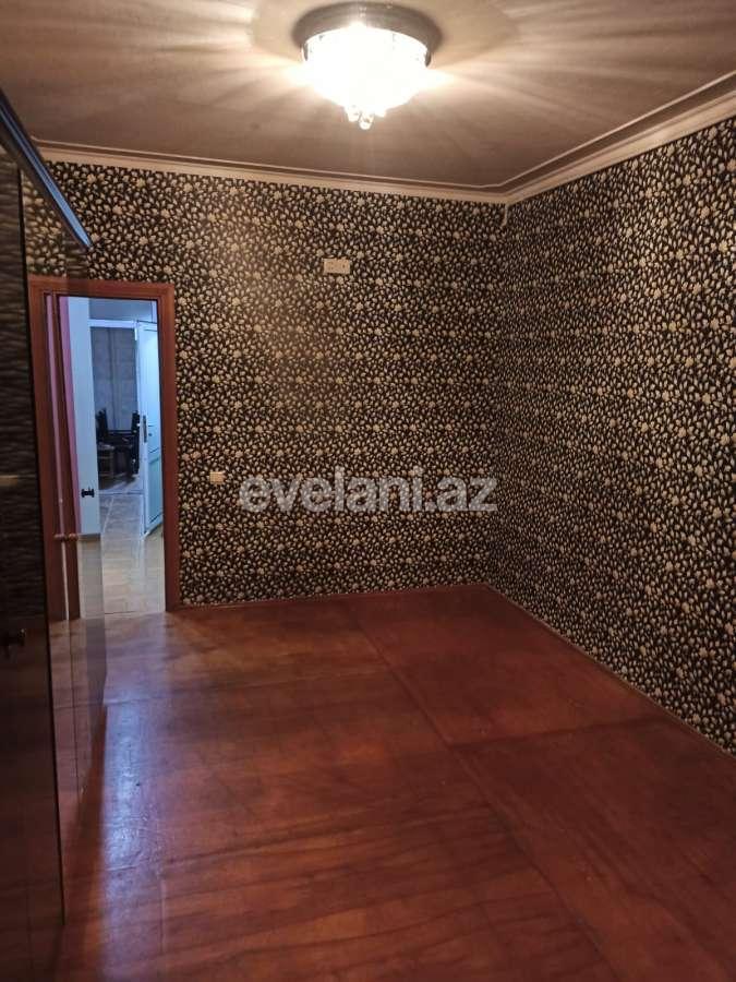 Satılır, köhnə tikili, 6 otaqlı, 160 m², Bakı, Binəqədi r, 9-cu mikrorayon q.