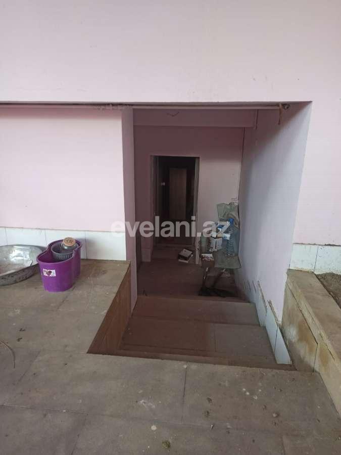 Satılır, köhnə tikili, 6 otaqlı, 160 m², Bakı, Binəqədi r, 9-cu mikrorayon q.