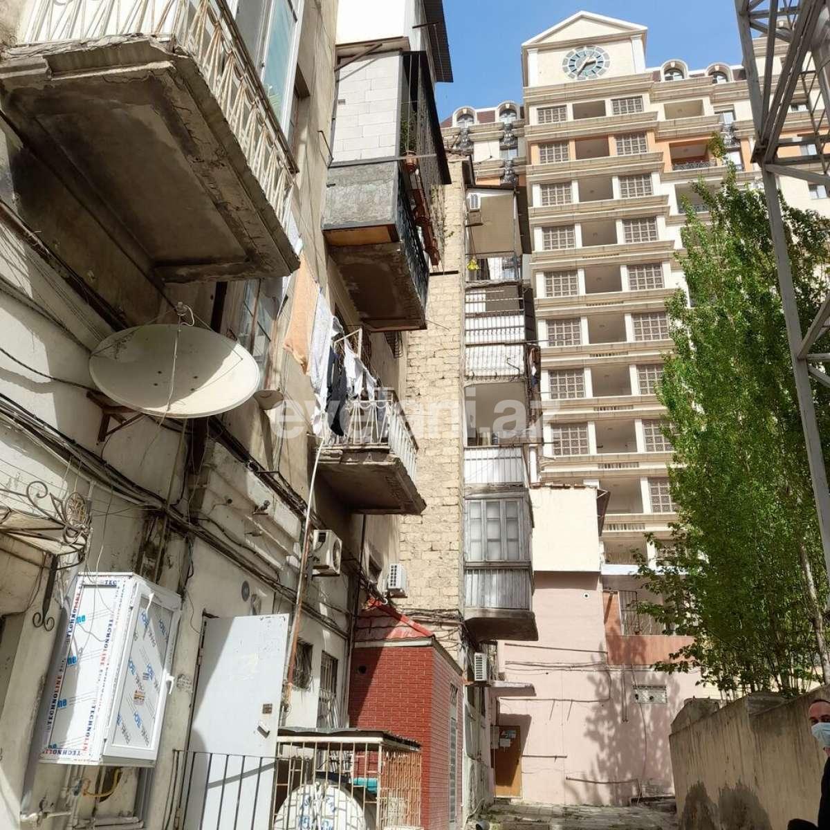 Satılır, köhnə tikili, 2 otaqlı, 45 m², Bakı, Nəsimi r, Nizami m.