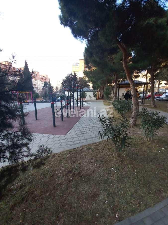 Satılır, köhnə tikili, 2 otaqlı, 72 m², Bakı, Xətai r, Əhmədli q, Əhmədli m.