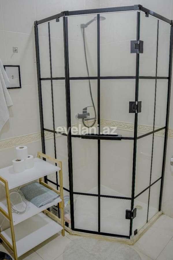 Сдаётся, вторичка, 3-комнаты, 120 m², Баку, Хатаинский r, Шах Исмаил Хатаи m.