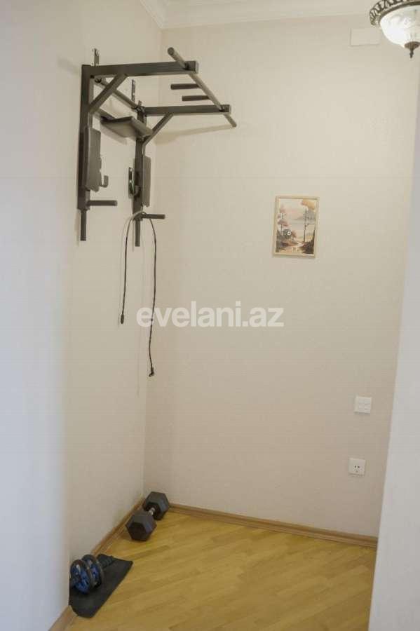 Сдаётся, вторичка, 3-комнаты, 120 m², Баку, Хатаинский r, Шах Исмаил Хатаи m.