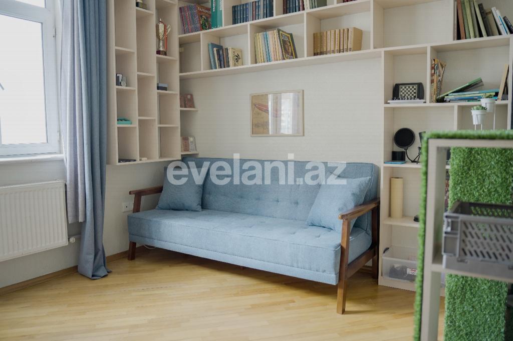 Сдаётся, вторичка, 3-комнаты, 120 m², Баку, Хатаинский r, Шах Исмаил Хатаи m.