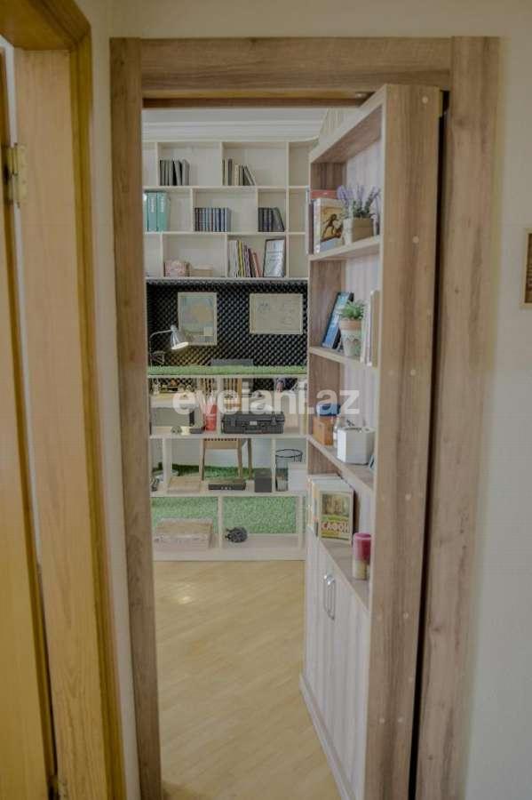 Сдаётся, вторичка, 3-комнаты, 120 m², Баку, Хатаинский r, Шах Исмаил Хатаи m.