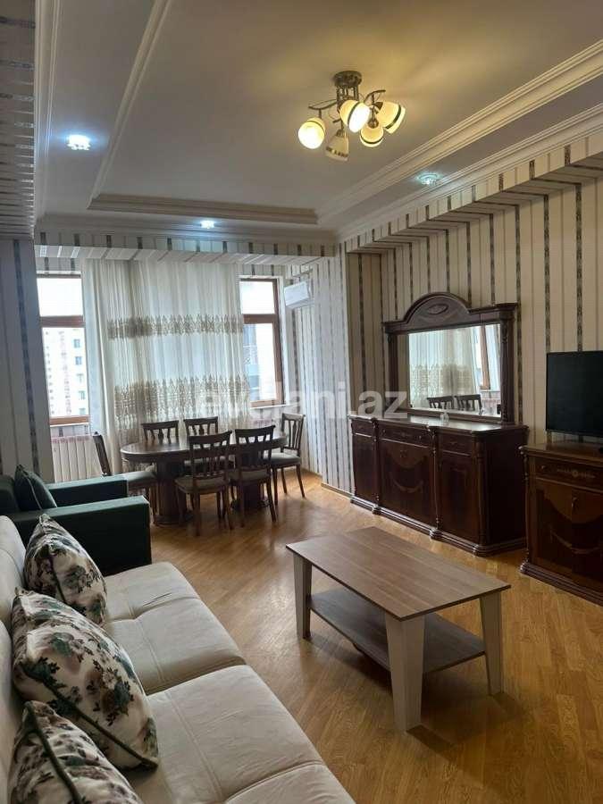 Kirayə verilir, yeni tikili, 2 otaqlı, 110 m², Bakı, Nəsimi r.