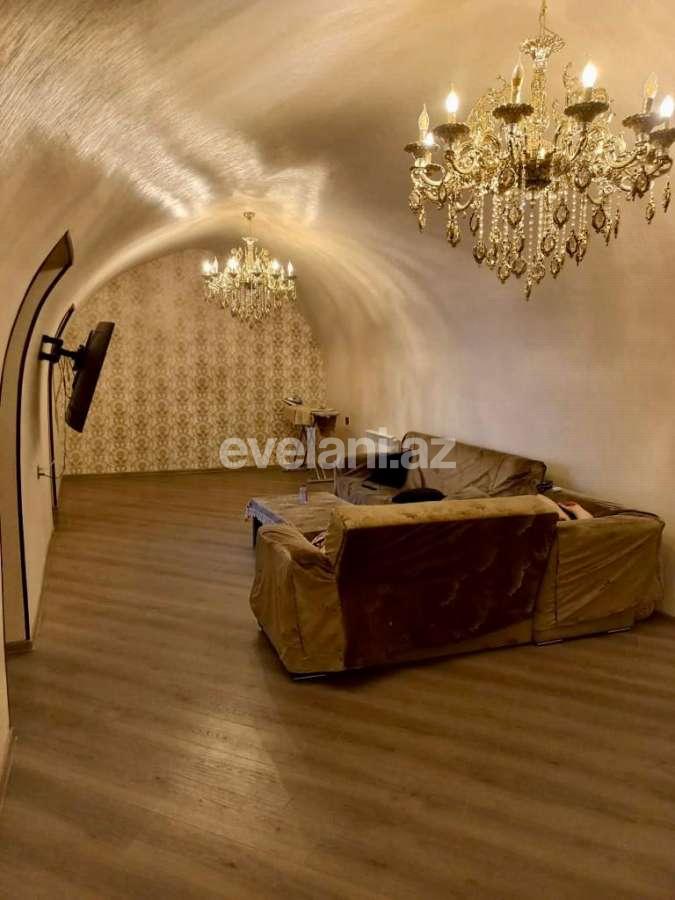 Satılır, həyət evi / bağ, 3 otaqlı, 187 m², Bakı, Nərimanov r, Nəriman Nərimanov m.