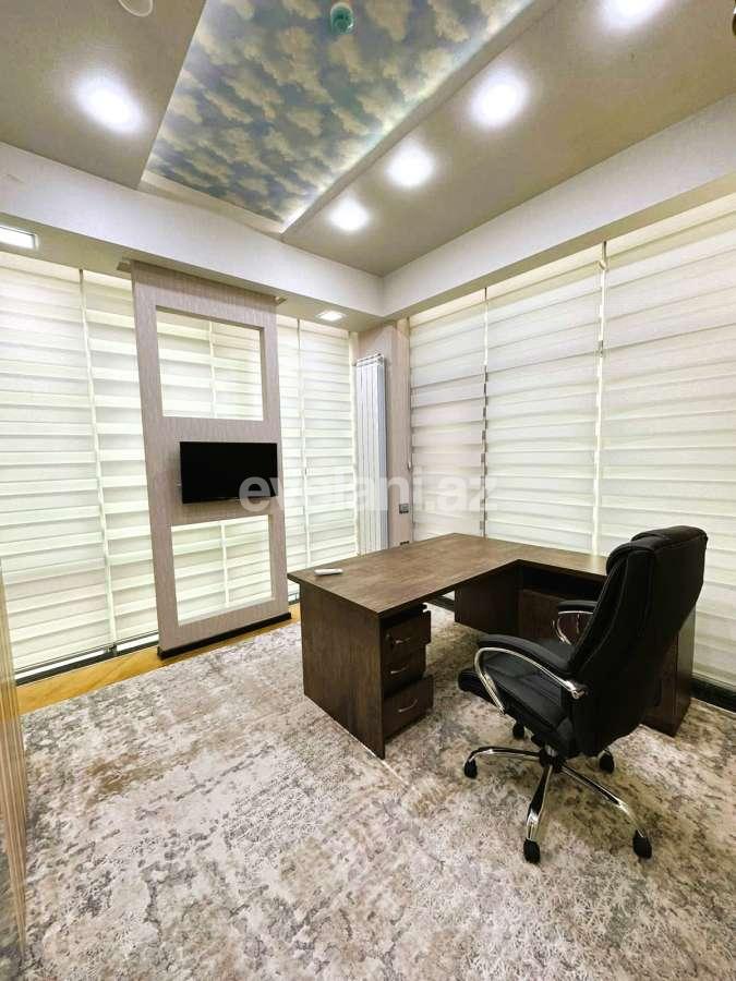 Kirayə verilir, yeni tikili, 3 otaqlı, 130 m², Bakı, Yasamal r, Yasamal q, Elmlər Akademiyası m.