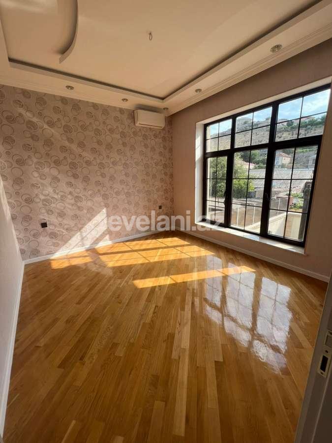 Satılır, həyət evi / bağ, 6 otaqlı, 340 m², Bakı, Sabunçu r, Bakıxanov q, Neftçilər m.