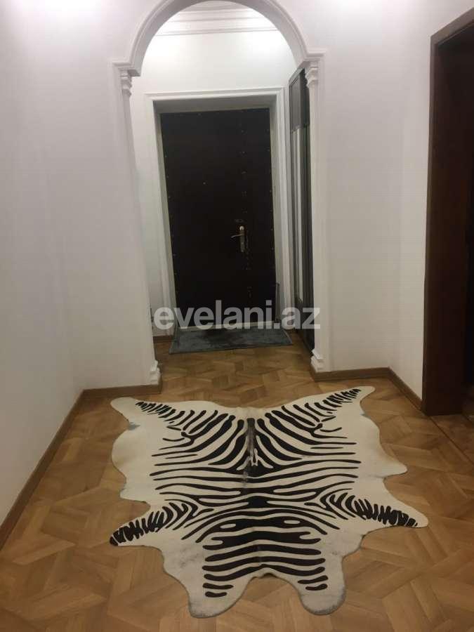 Satılır, villa, 8 otaqlı, 600 m², Bakı, Səbail r, Badamdar q.