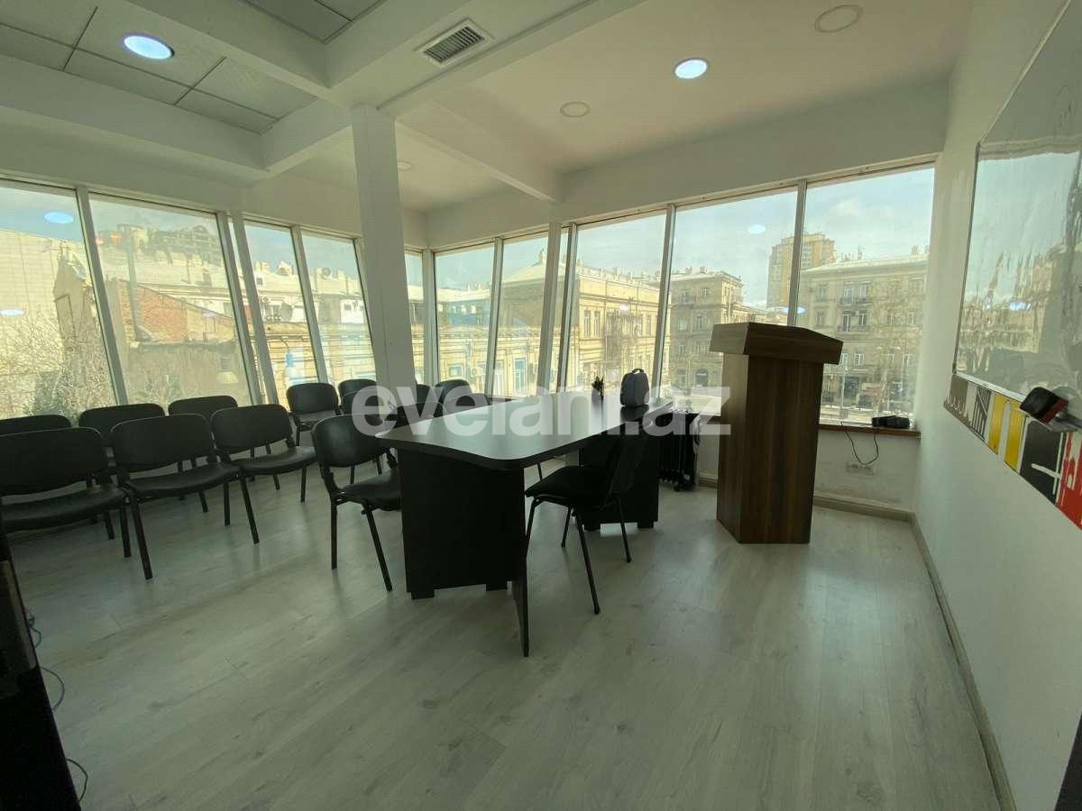 Kirayə verilir, ofis, 1 otaqlı, 27 m², Bakı, Səbail r, Sahil m.