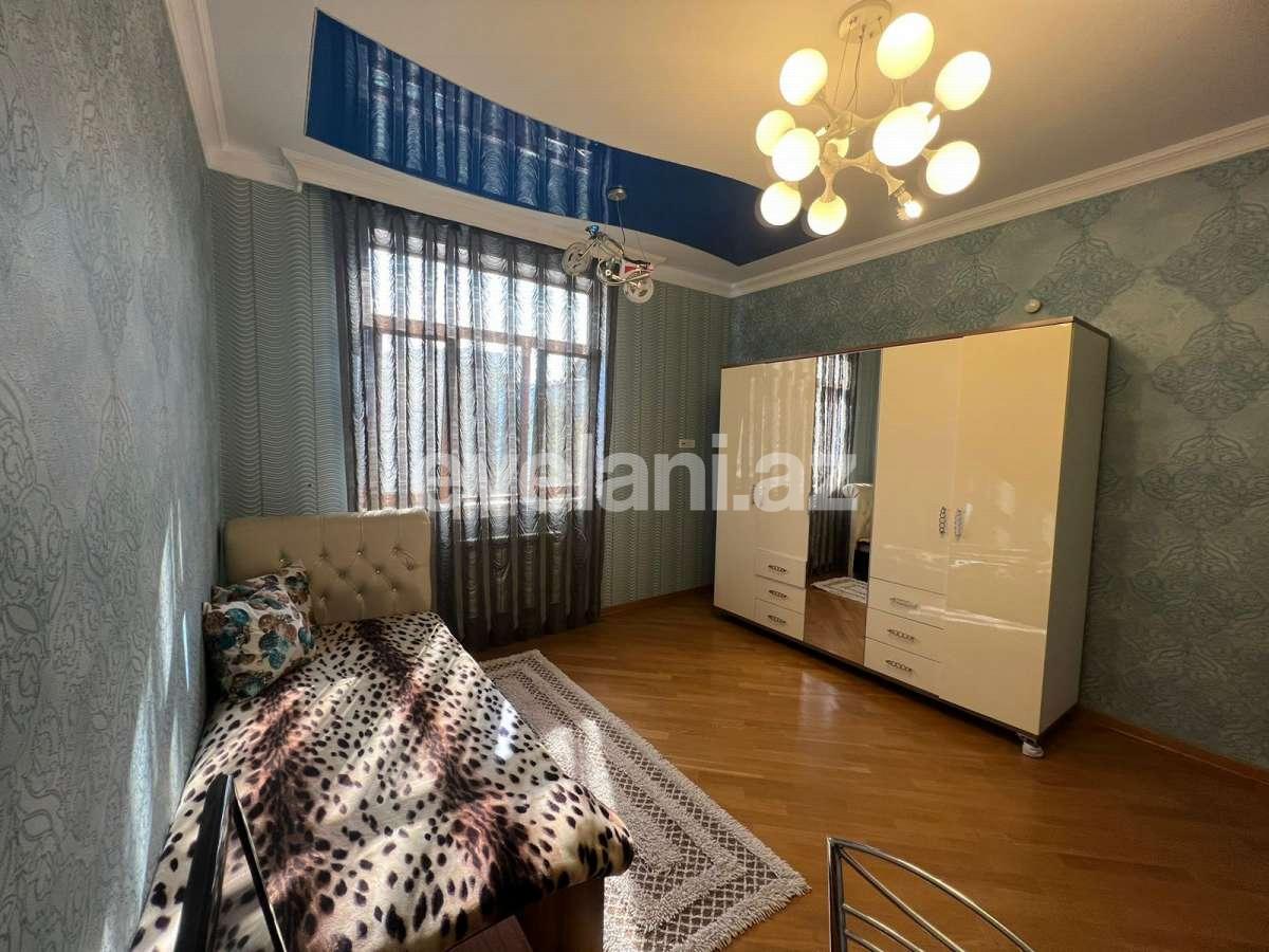 Kirayə verilir, köhnə tikili, 4 otaqlı, 170 m², Bakı, Səbail r, Sahil m.