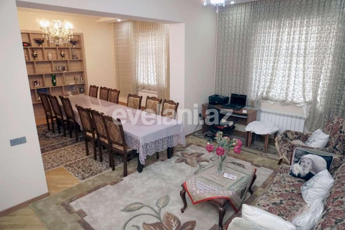 Satılır, villa, 14 otaqlı, 650 m², Bakı, Səbail r, Badamdar q.