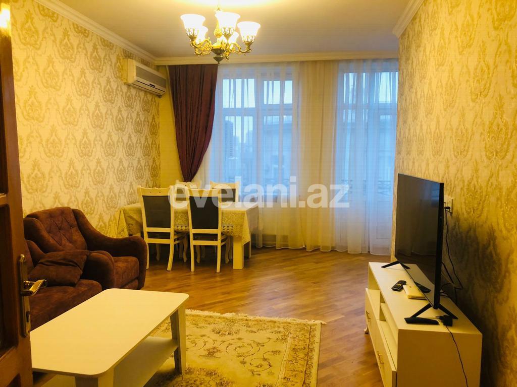 Kirayə verilir, köhnə tikili, 3 otaqlı, 80 m², Bakı, Səbail r, Sahil m.