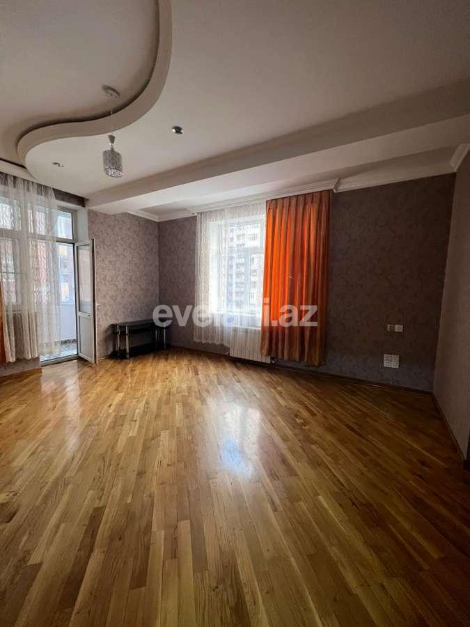 Kirayə verilir, yeni tikili, 3 otaqlı, 130 m², Bakı, Yasamal r, Yeni Yasamal q, İnşaatçılar m.
