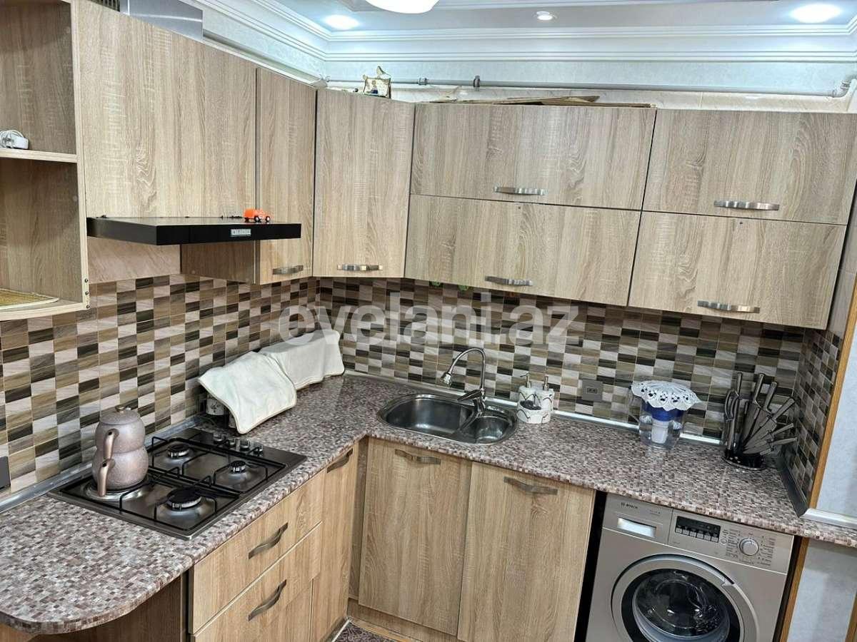 Satılır, köhnə tikili, 2 otaqlı, 60 m², Bakı, Xətai r, Həzi Aslanov m.