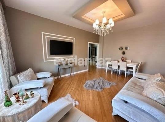 Kirayə verilir, yeni tikili, 3 otaqlı, 118 m², Bakı, Nəsimi r, 8 Noyabr m.
