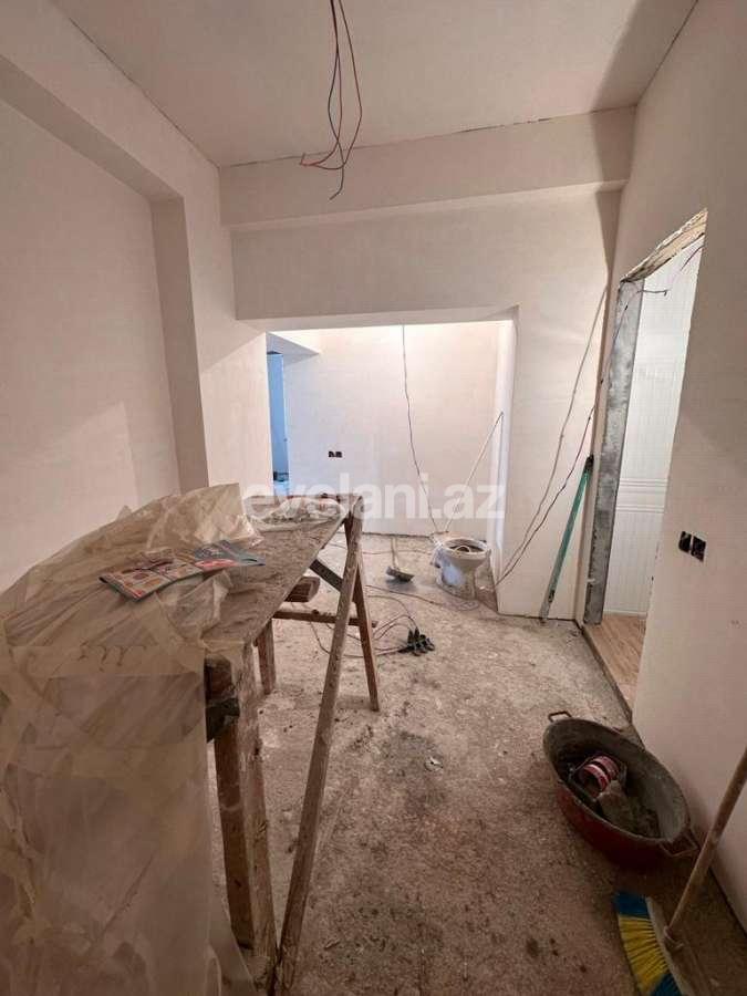 Satılır, yeni tikili, 2 otaqlı, 84 m², Bakı, Binəqədi r, 8-ci mikrorayon q, Azadlıq prospekti m.