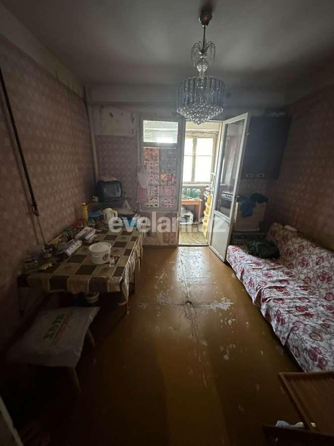 Продаётся, вторичка, 3-комнаты, 70 m², Баку, Ясамальский r, Элмляр Академиясы m.