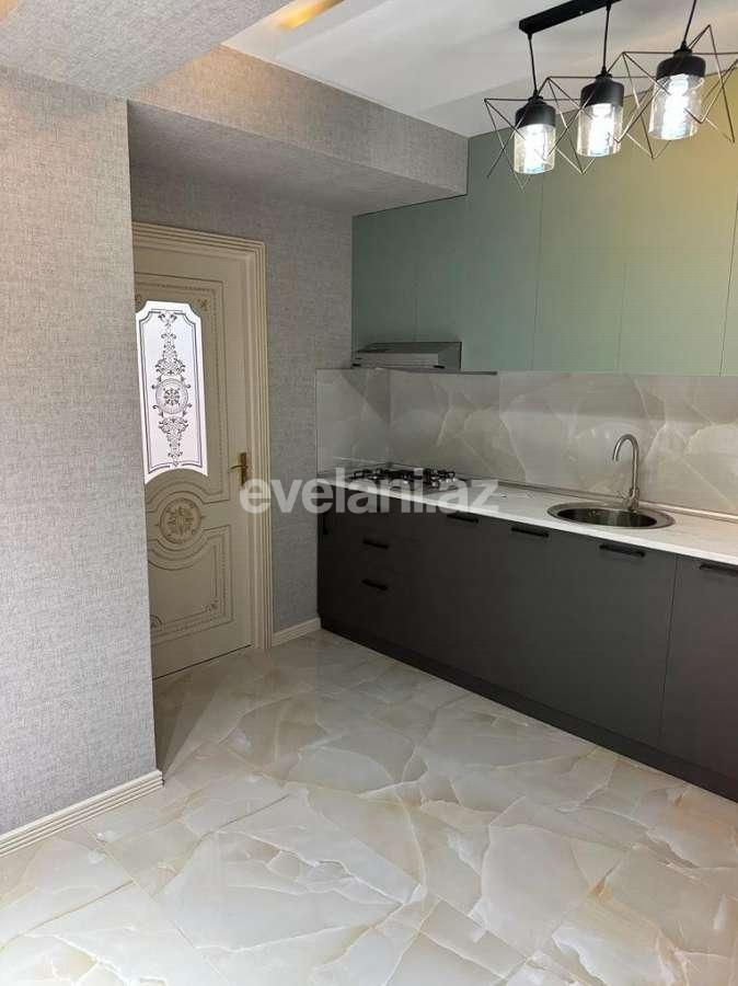Satılır, yeni tikili, 2 otaqlı, 72 m², Bakı, Nizami r, 8-ci kilometr q, Neftçilər m.