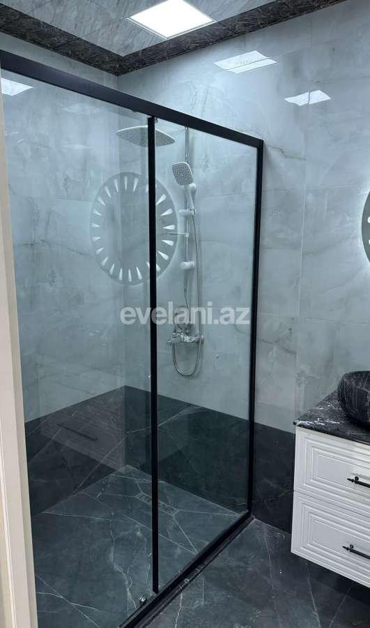 Satılır, yeni tikili, 2 otaqlı, 72 m², Bakı, Nizami r, 8-ci kilometr q, Neftçilər m.