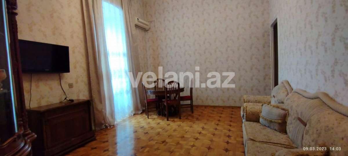 Kirayə verilir, köhnə tikili, 2 otaqlı, 80 m², Bakı, Səbail r.