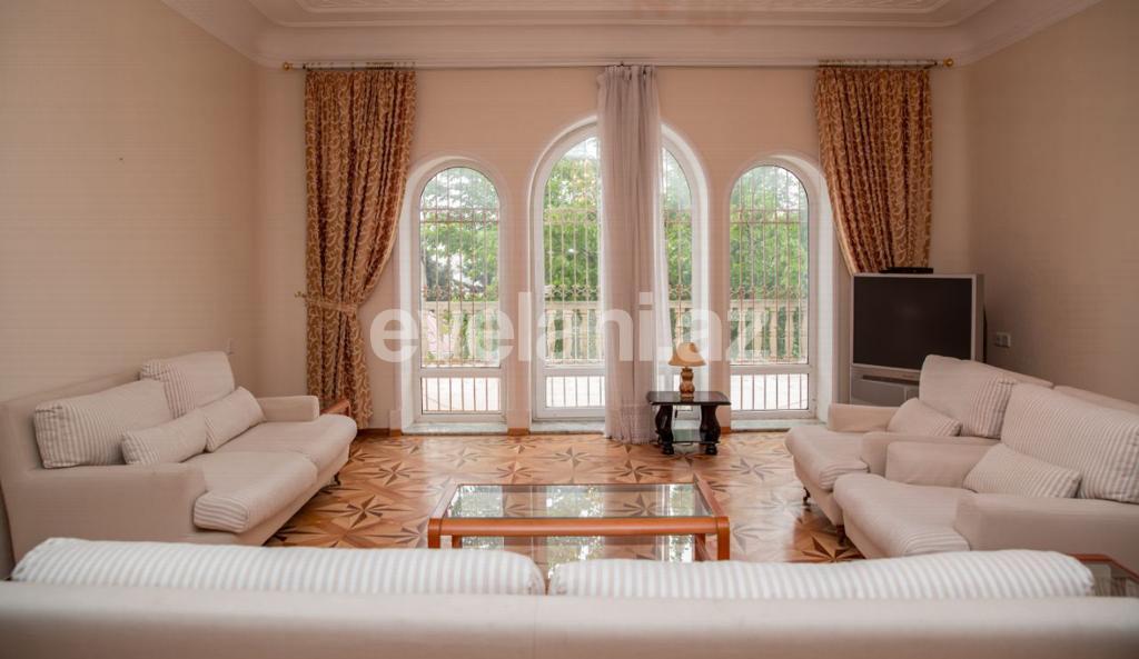 Satılır, villa, 8 otaqlı, 510 m², Bakı, Səbail r, Badamdar q, İçəri Şəhər m.