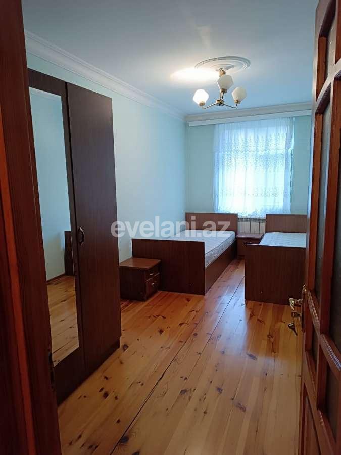 Rent, old building, 3 room, 70 m², Baku, Sabunchu r, Neftchilar m.