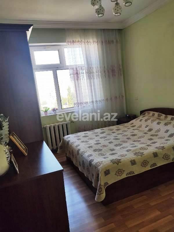 Sale, old building, 3 room, 70 m², Baku, Khatai r, Ahmedli d, Hazi Aslanov m.