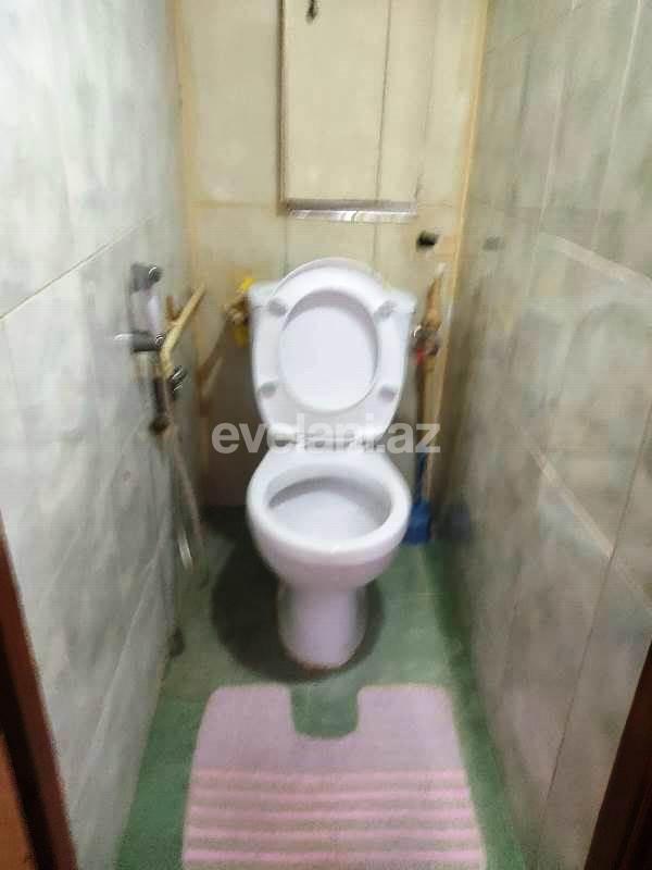 Sale, old building, 3 room, 70 m², Baku, Khatai r, Ahmedli d, Hazi Aslanov m.