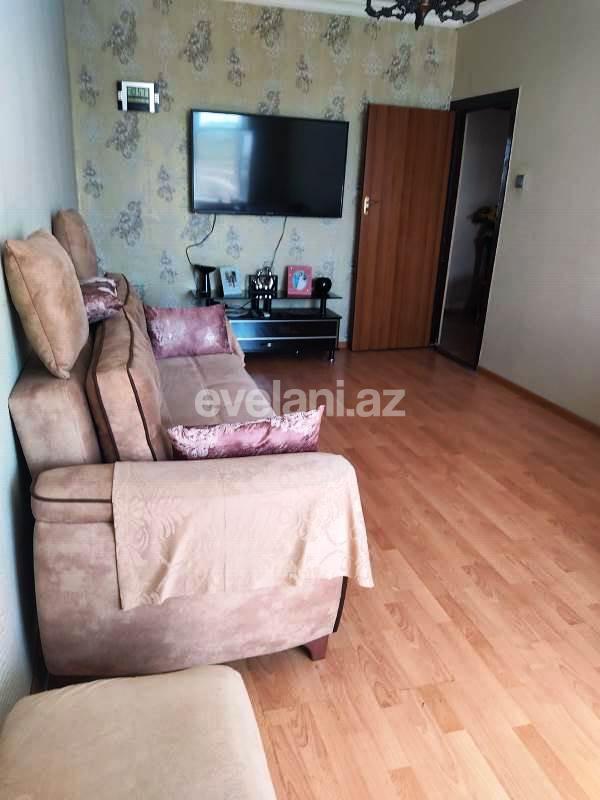 Sale, old building, 3 room, 70 m², Baku, Khatai r, Ahmedli d, Hazi Aslanov m.