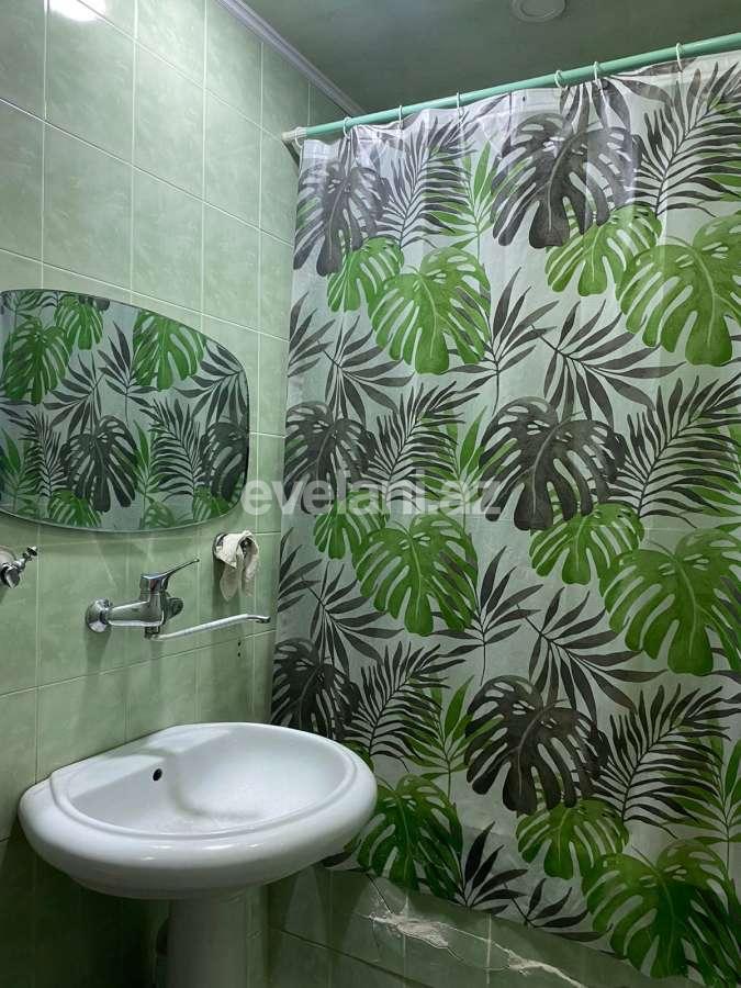 Satılır, köhnə tikili, 3 otaqlı, 86 m², Bakı, Nizami r, 8-ci kilometr q, Xalqlar Dostluğu m.