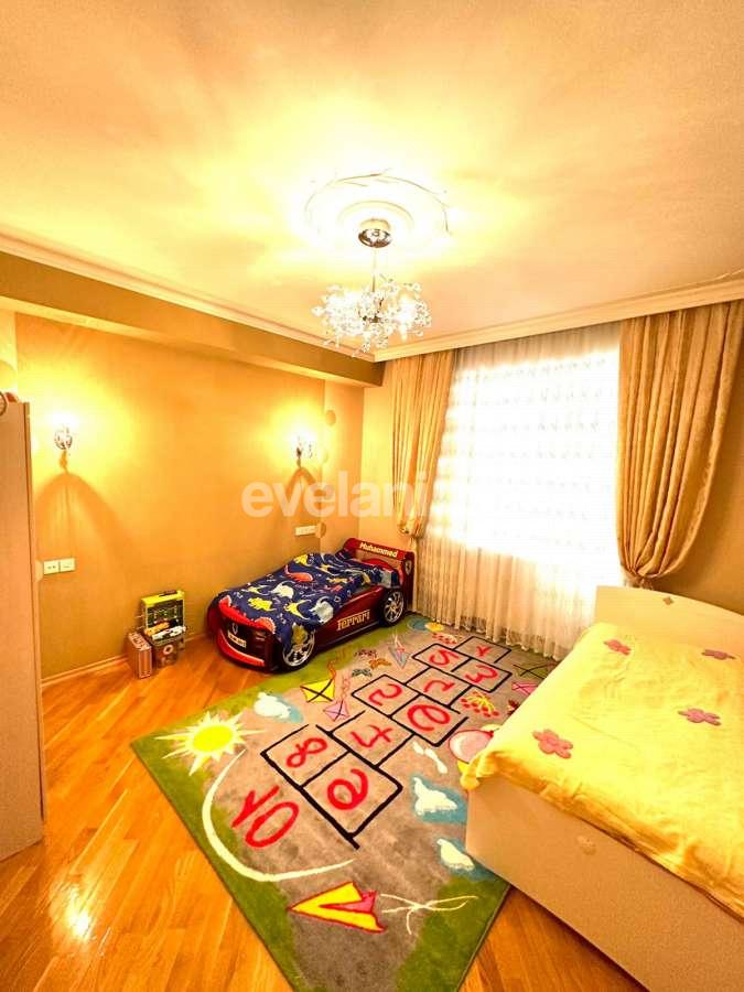 Satılır, yeni tikili, 4 otaqlı, 160 m², Bakı, Nəsimi r, Memar Əcəmi m.