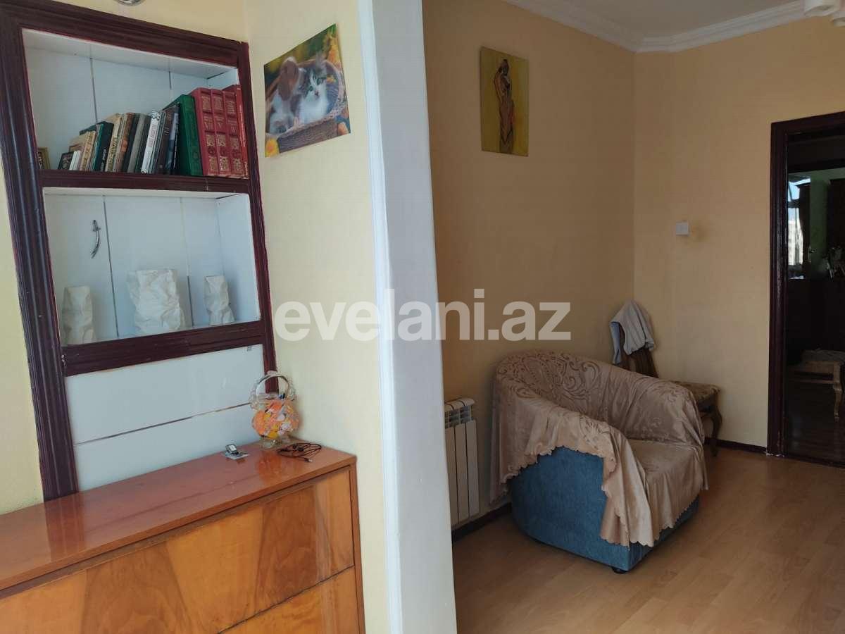 Sale, old building, 3 room, 75 m², Baku, Khatai r, Ahmedli d, Hazi Aslanov m.