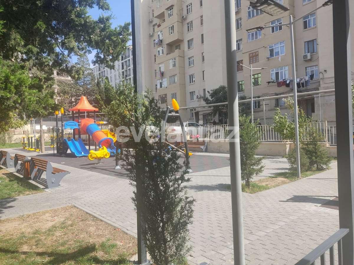 Sale, old building, 3 room, 75 m², Baku, Khatai r, Ahmedli d, Hazi Aslanov m.