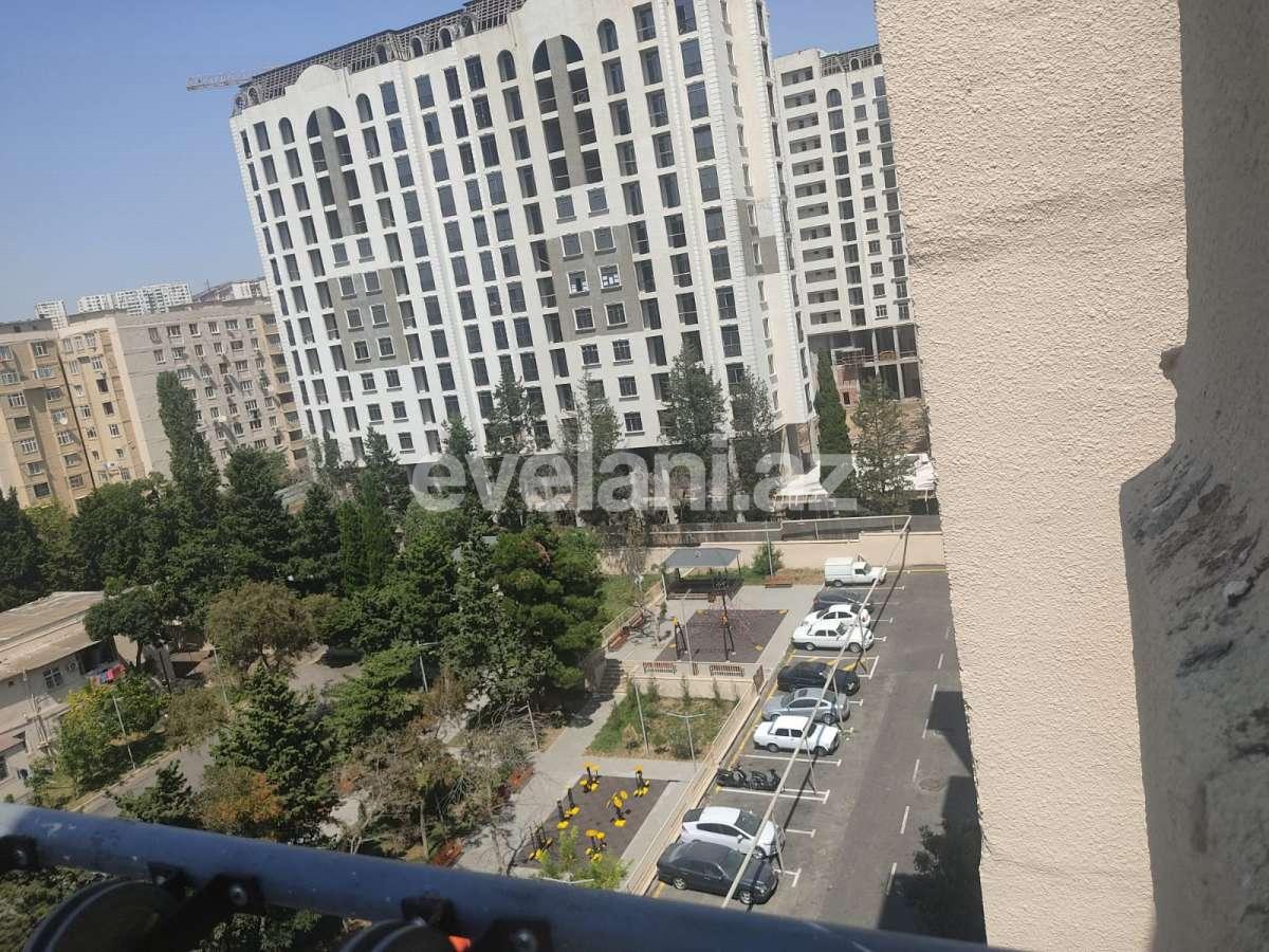 Sale, old building, 3 room, 75 m², Baku, Khatai r, Ahmedli d, Hazi Aslanov m.