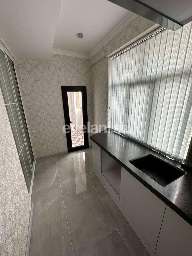 Satılır, yeni tikili, 2 otaqlı, 75 m², Bakı, Binəqədi r, 8-ci mikrorayon q, Azadlıq prospekti m.