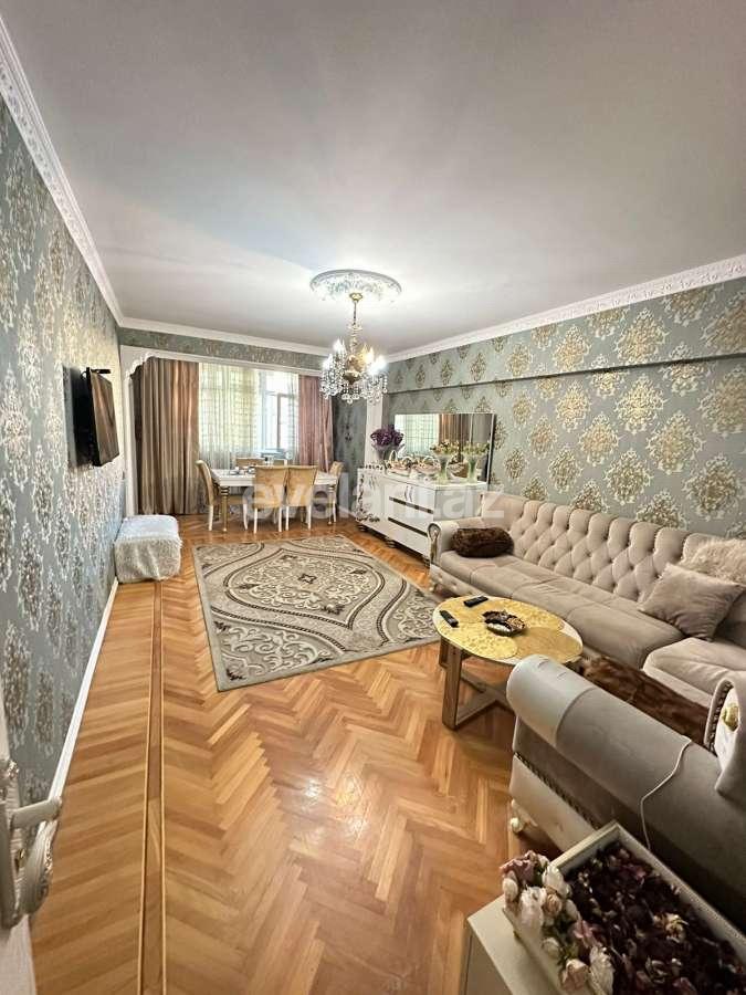 Продаётся, вторичка, 3-комнаты, 80 m², Баку, Ясамальский r, Ясамал p, Иншаатчылар m.