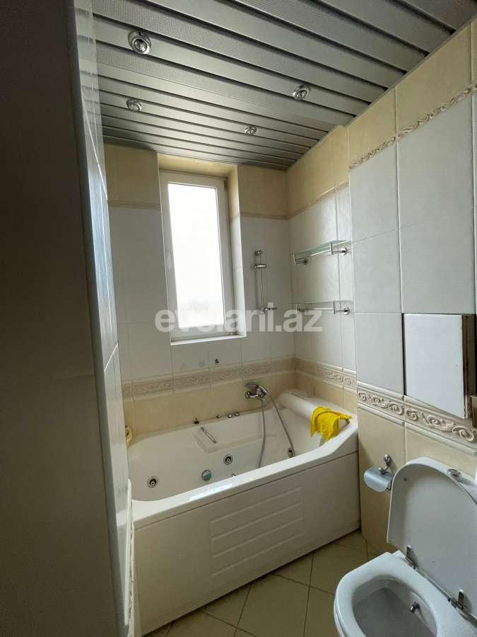 Rent, new building, 4 room, 160 m², Baku, Sabail r.